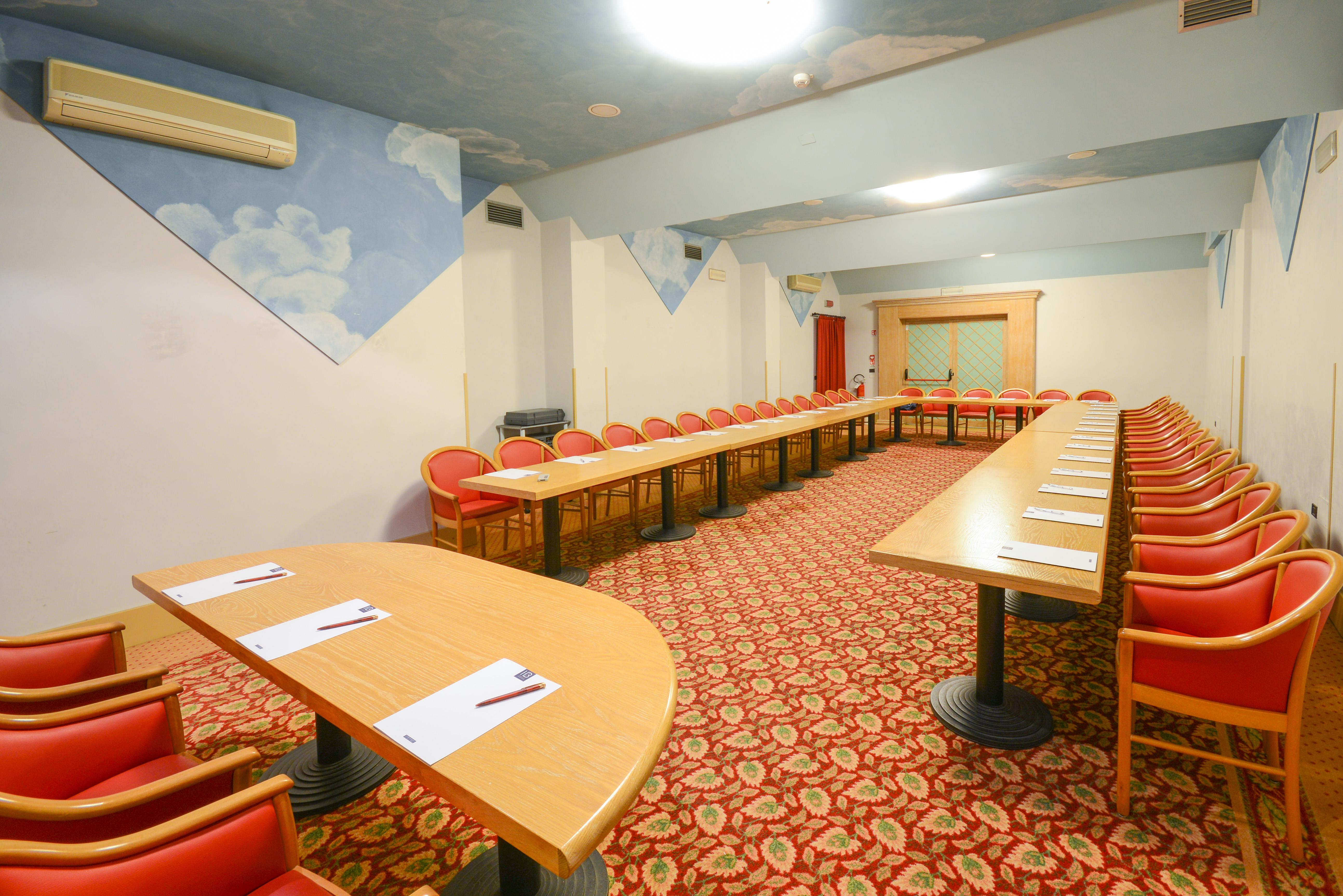 Hotel Oliveto Дезенцано-дель-Гарда Экстерьер фото